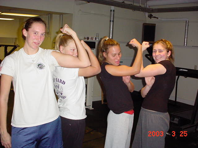 girlbuffbis.jpg